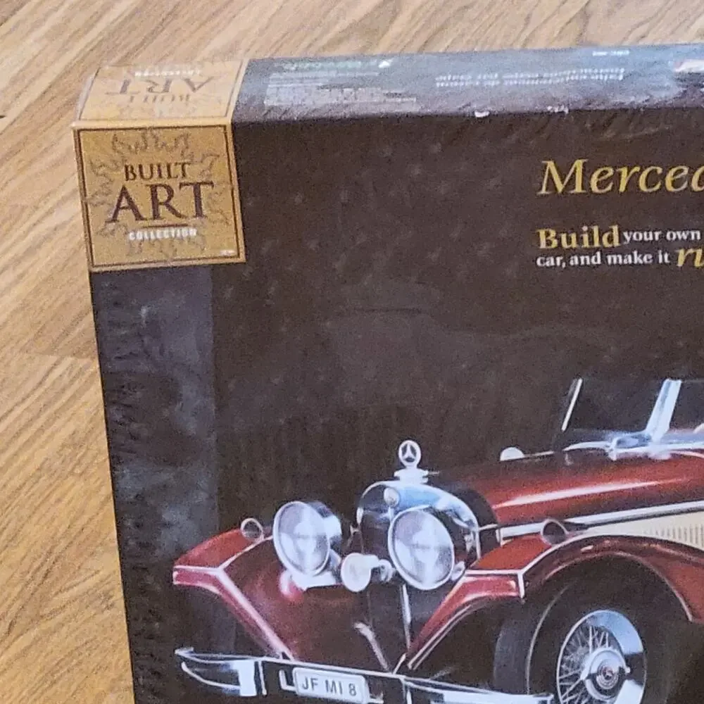 Wrebbit Car Model Kit Mercedes-Benz 500k Roadster 1:10 Scale New Sealed CBS203